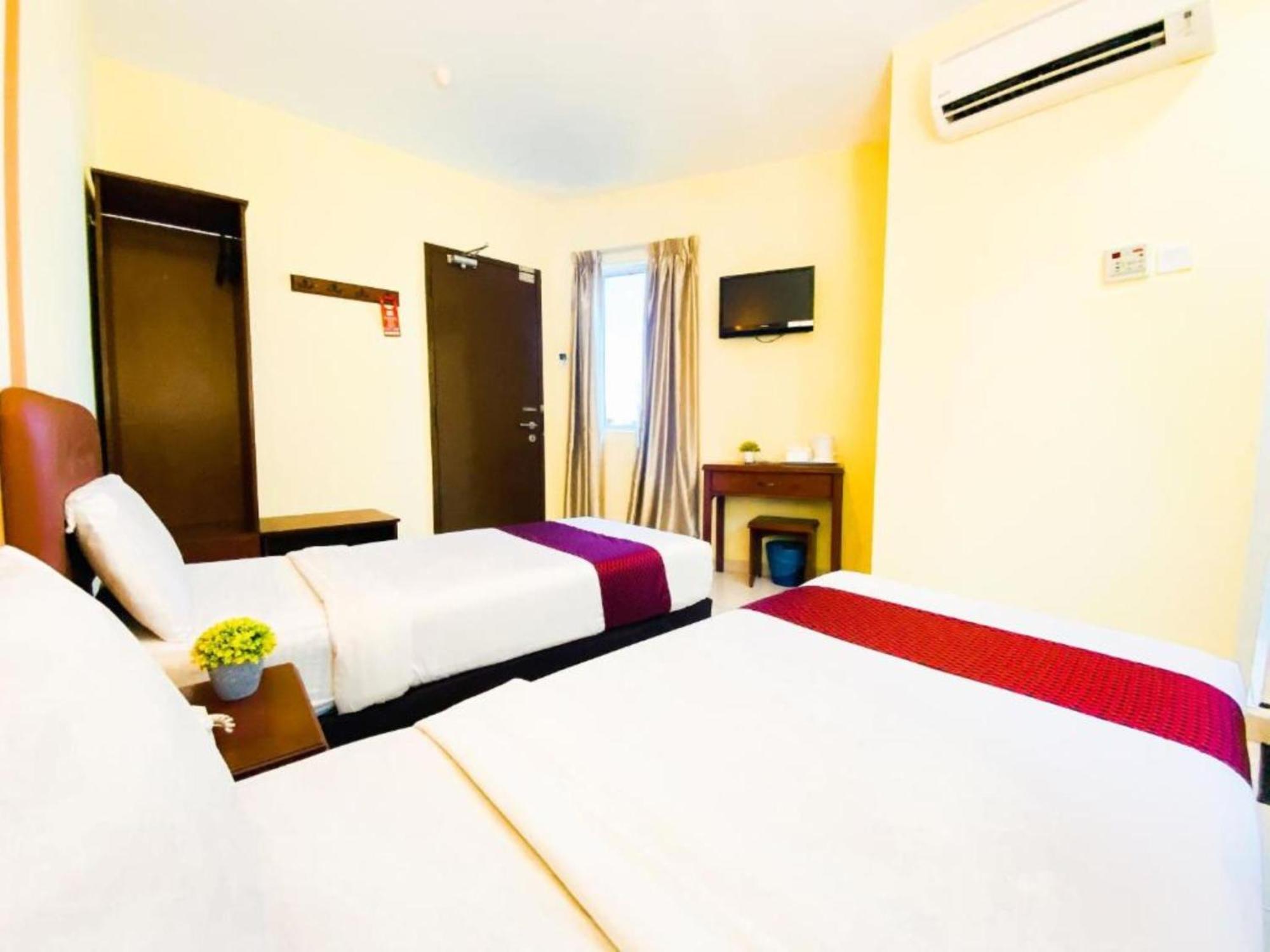 Sun Inns Hotel Пухонг Екстериор снимка